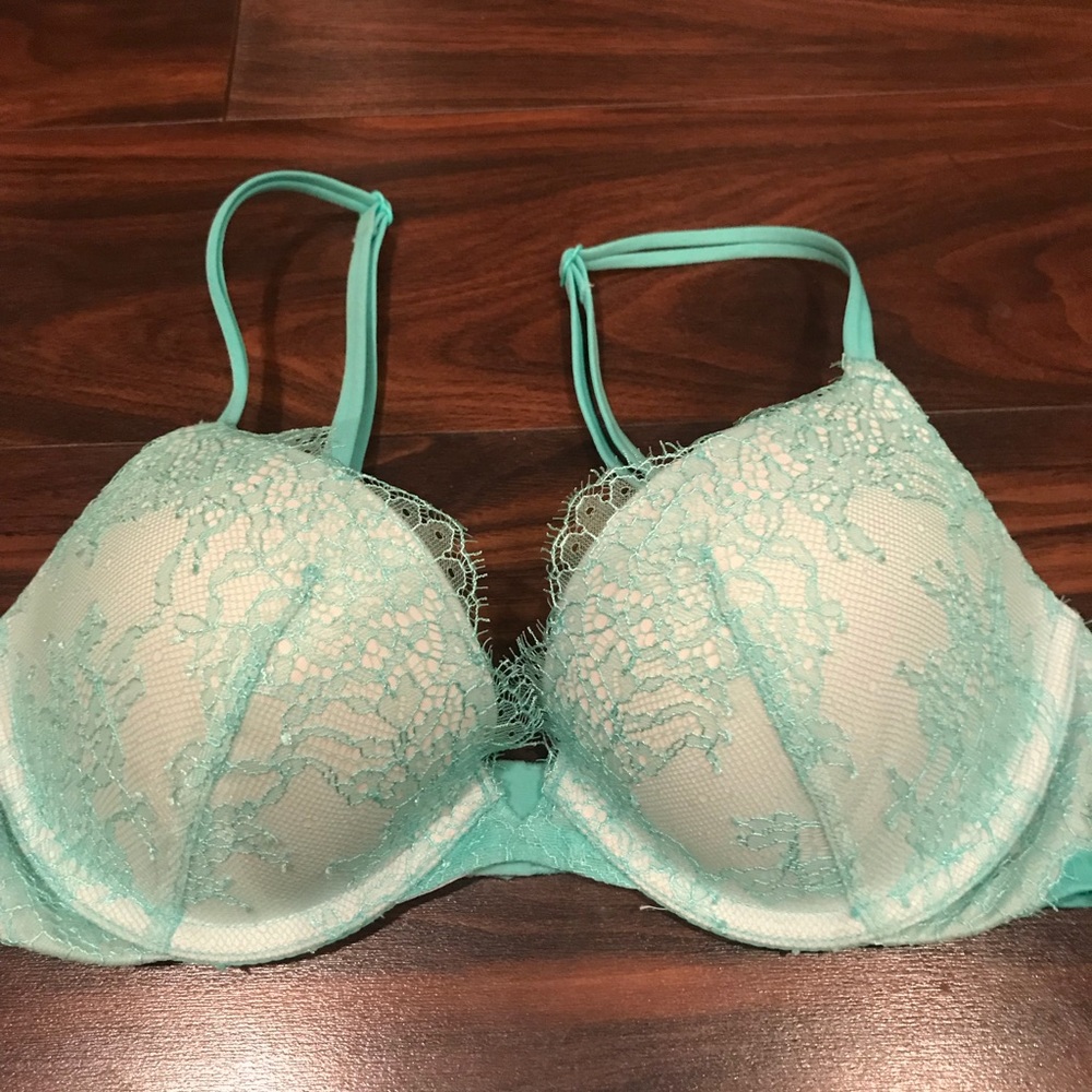 Victoria Secret Bra